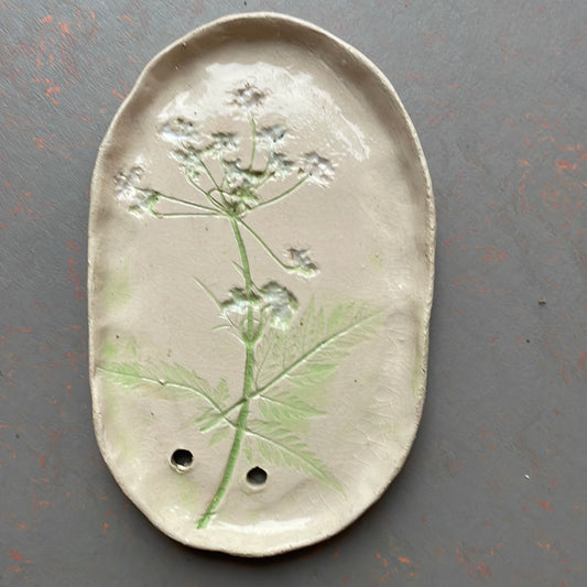 Soap dish with cow parsley print